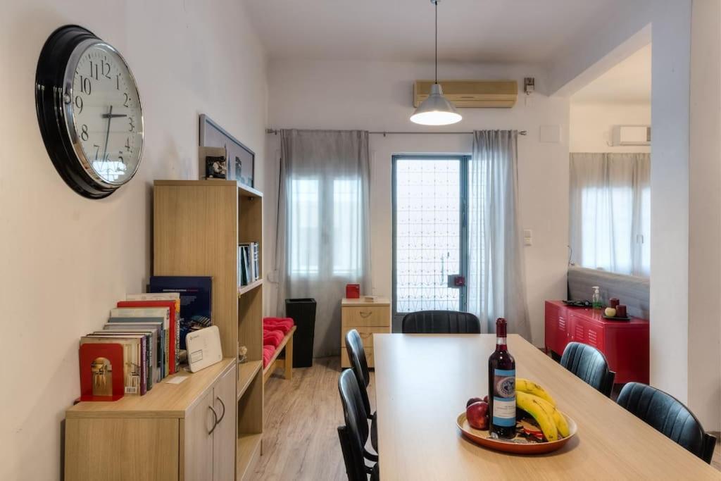 Renovated, Open And Functional Old City House Iraklio Exterior foto